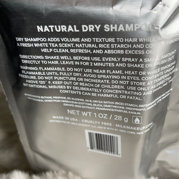 Milk Makeup Dry Shampoo - Picture 8 of 11